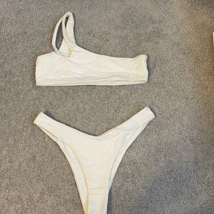 White One Shoulder Bikini